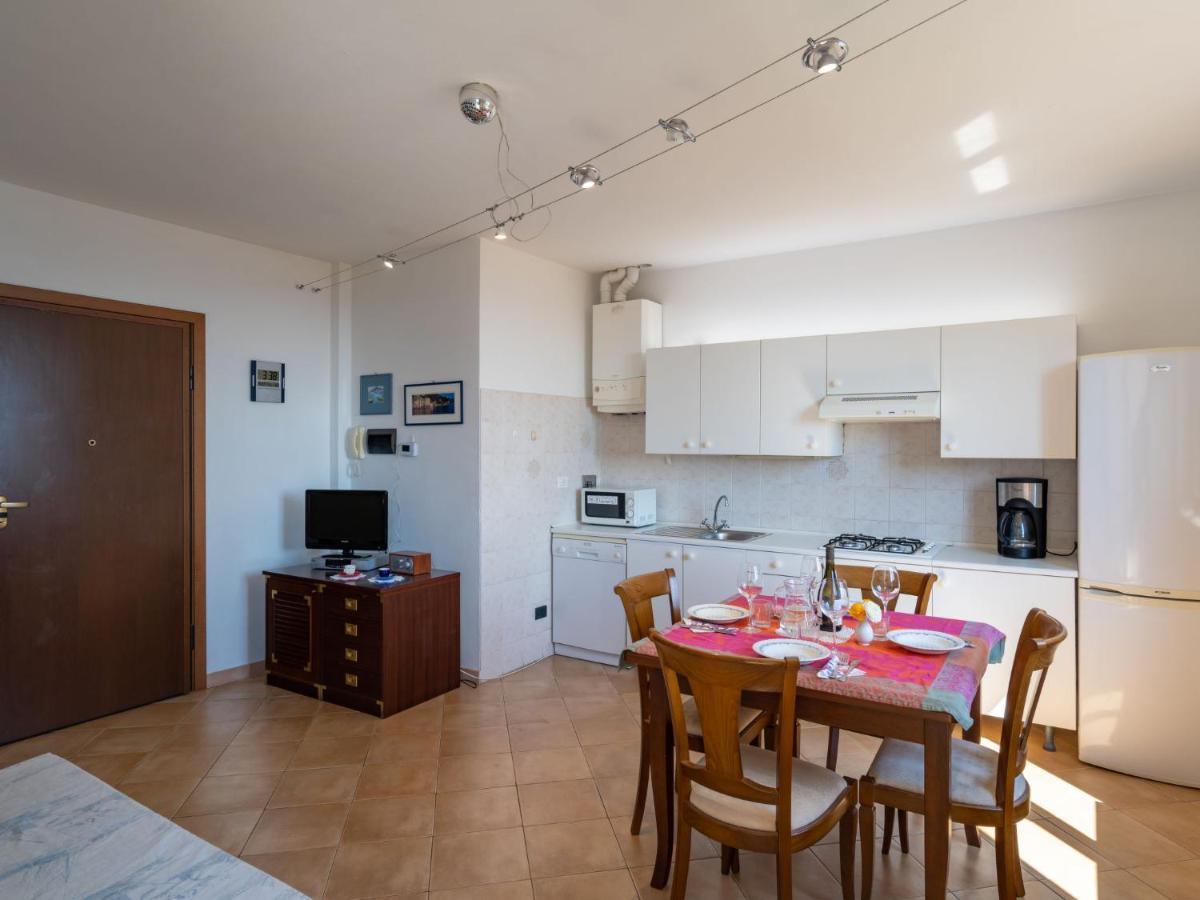 Apartment Le Margherite - Slr261 By Interhome Costarainera Екстериор снимка